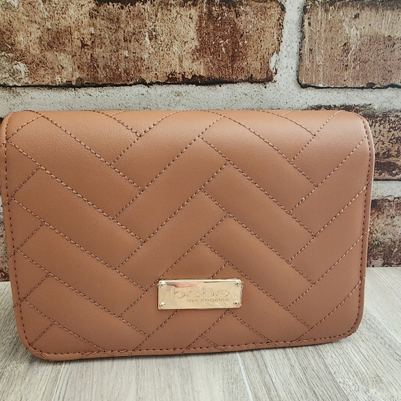 bebe Quilted Sophia Dark Blush Crossbody Bag NWT - Picture 12 of 12